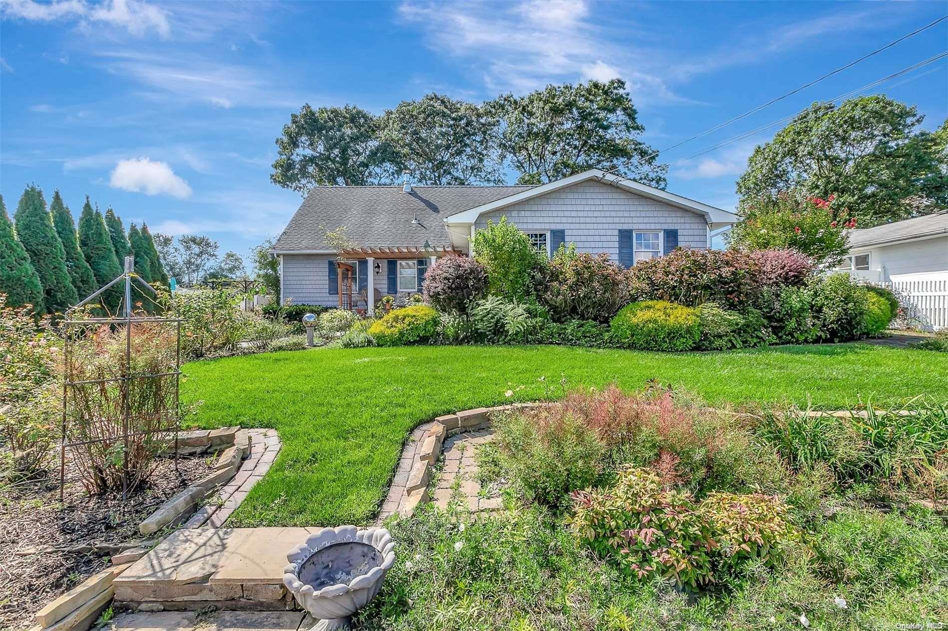 Fabulous curb appeal!