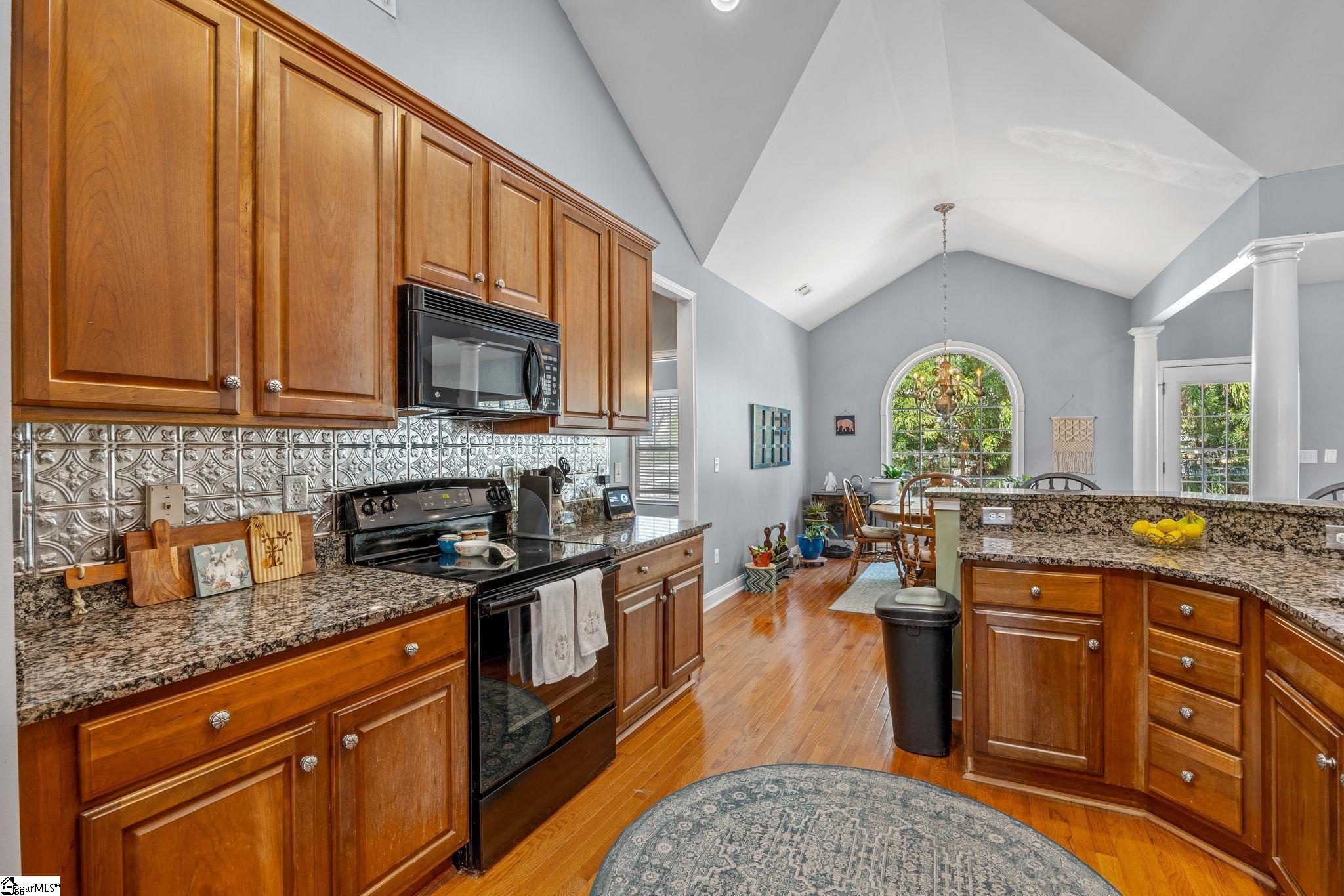 300 Gladstone Way Greer, SC 29650 - Photo 17 of 40