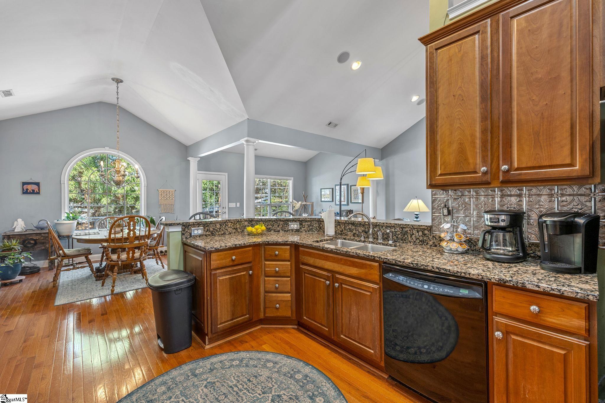 300 Gladstone Way Greer, SC 29650 - Photo 18 of 40