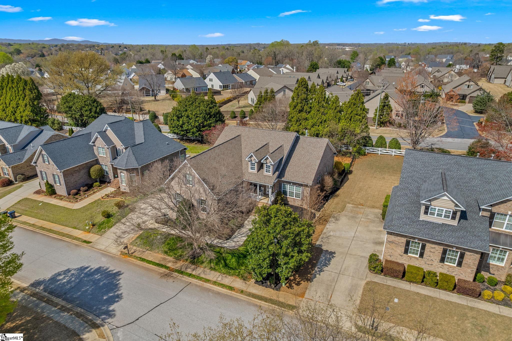 300 Gladstone Way Greer, SC 29650 - Photo 33 of 40