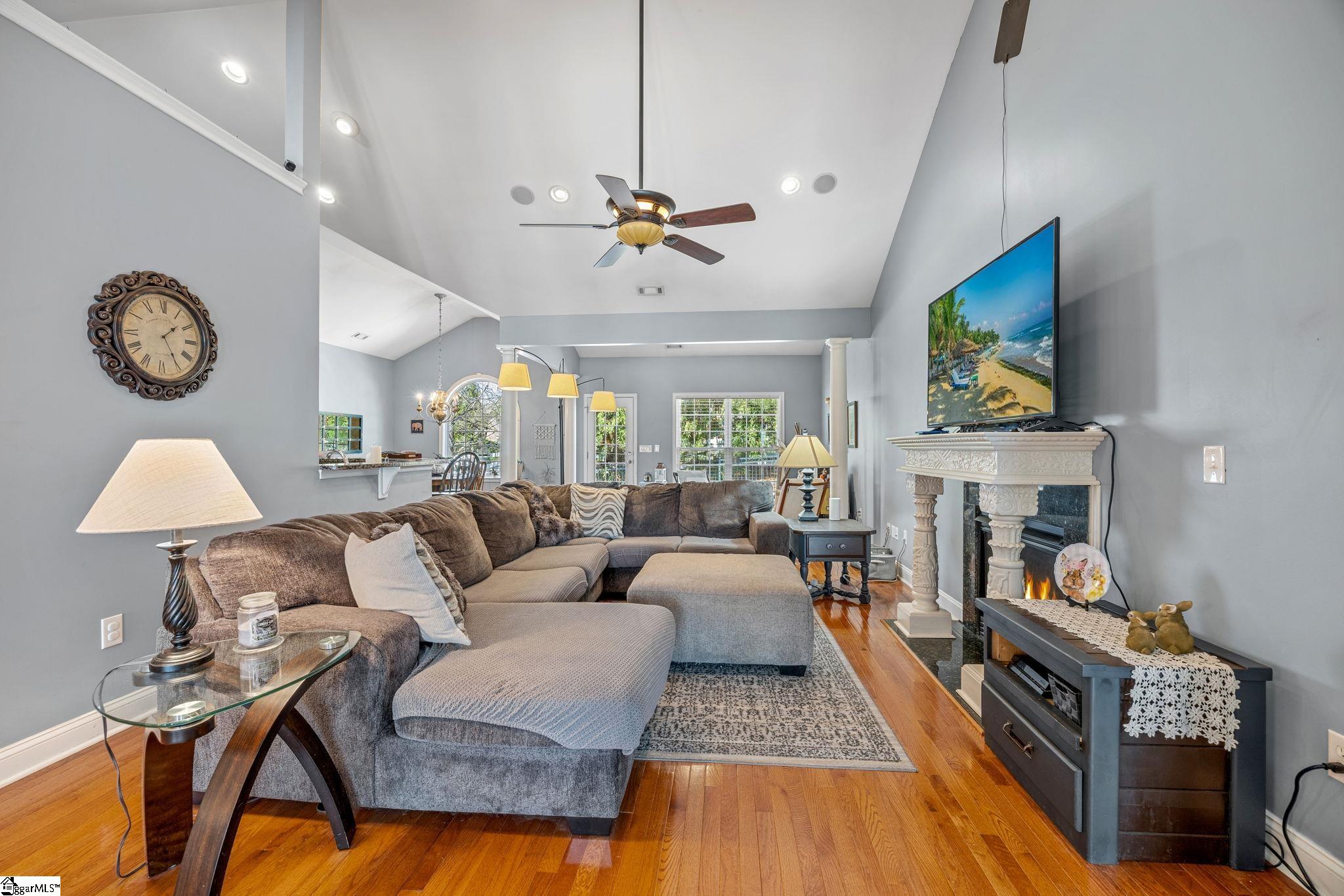 300 Gladstone Way Greer, SC 29650 - Photo 10 of 40