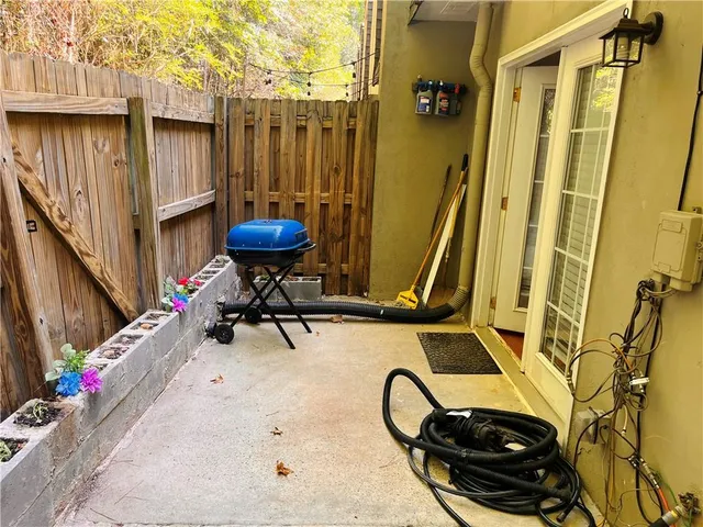 a view of outdoor space