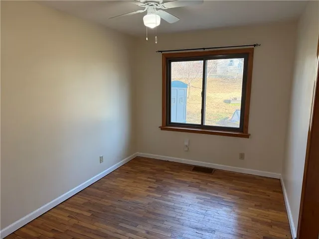 $199,900 | 1305 Lawrence Avenue, Leavenworth, KS 66048