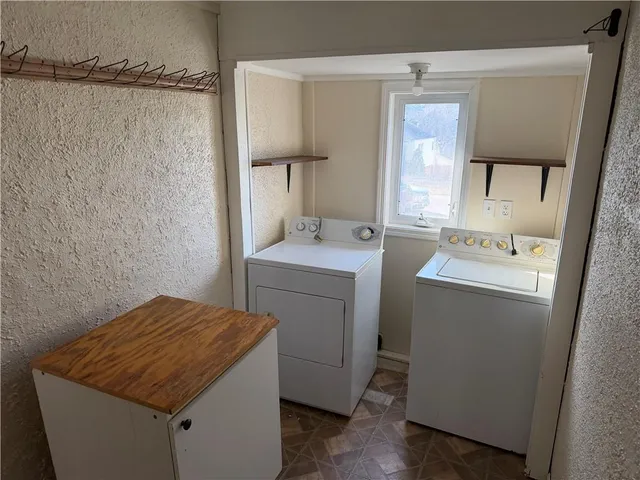 $199,900 | 1305 Lawrence Avenue, Leavenworth, KS 66048