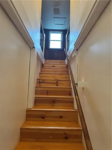 $199,900 | 1305 Lawrence Avenue, Leavenworth, KS 66048