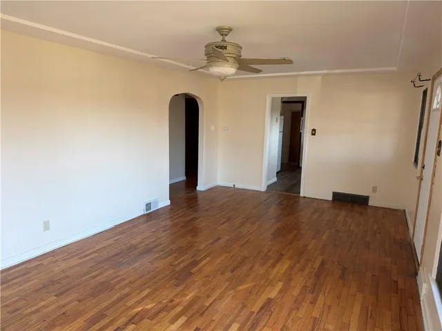 $199,900 | 1305 Lawrence Avenue, Leavenworth, KS 66048