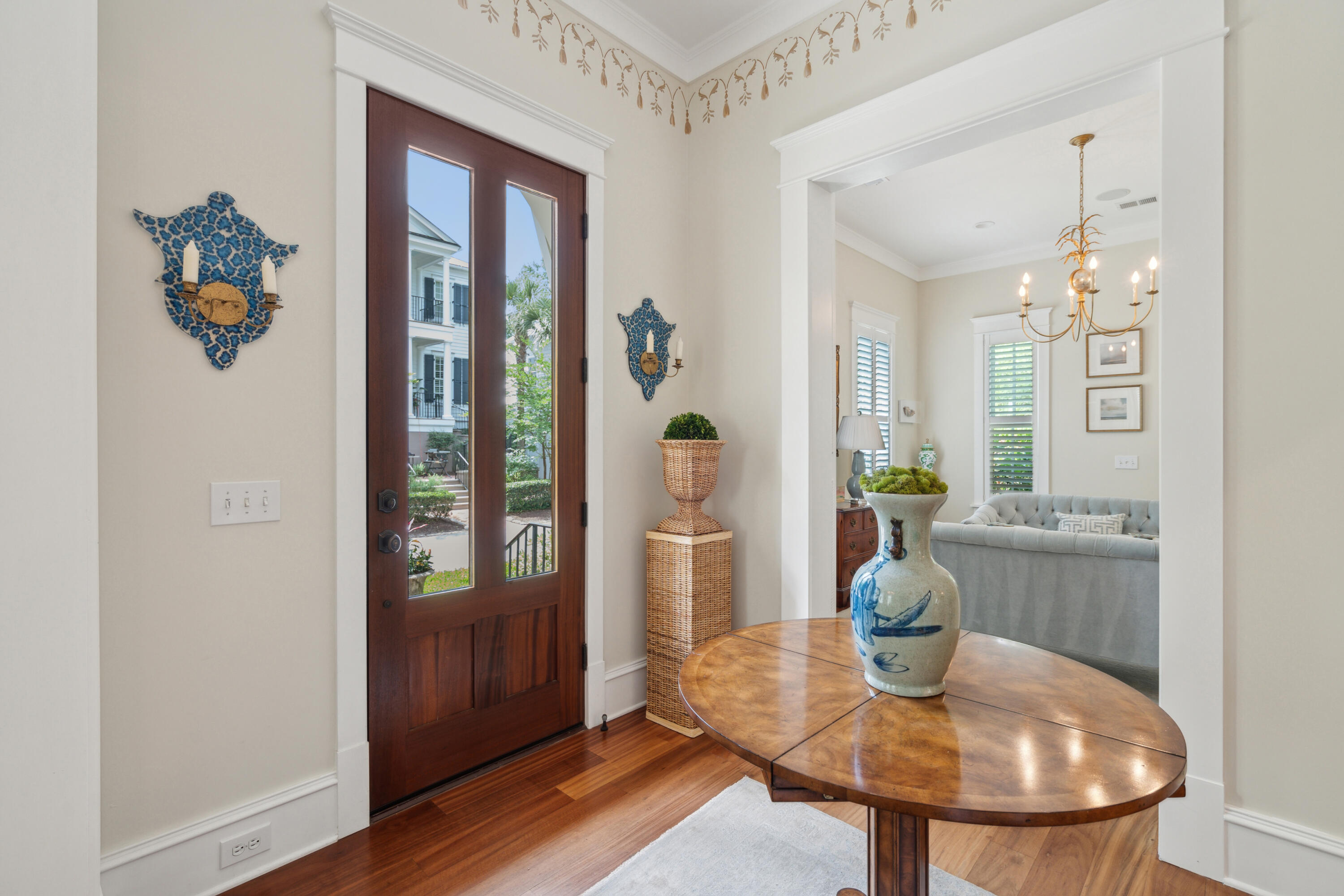 28 Robert Mills Circle Mount Pleasant, SC 29464 - Photo 3 of 45 28RobertMillsCir-KeenEyeMarketing-007