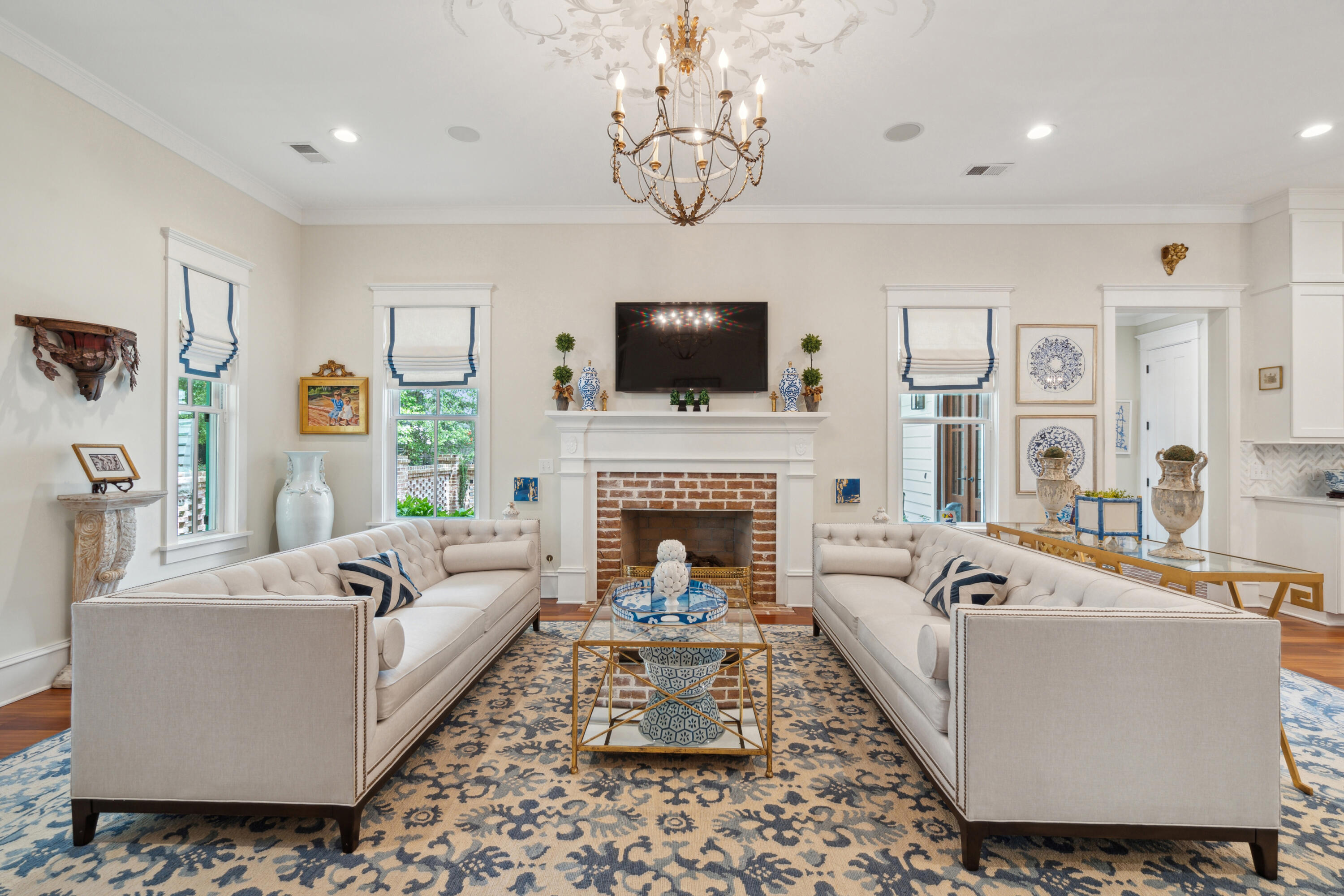 28 Robert Mills Circle Mount Pleasant, SC 29464 - Photo 5 of 45 28RobertMillsCir-KeenEyeMarketing-012