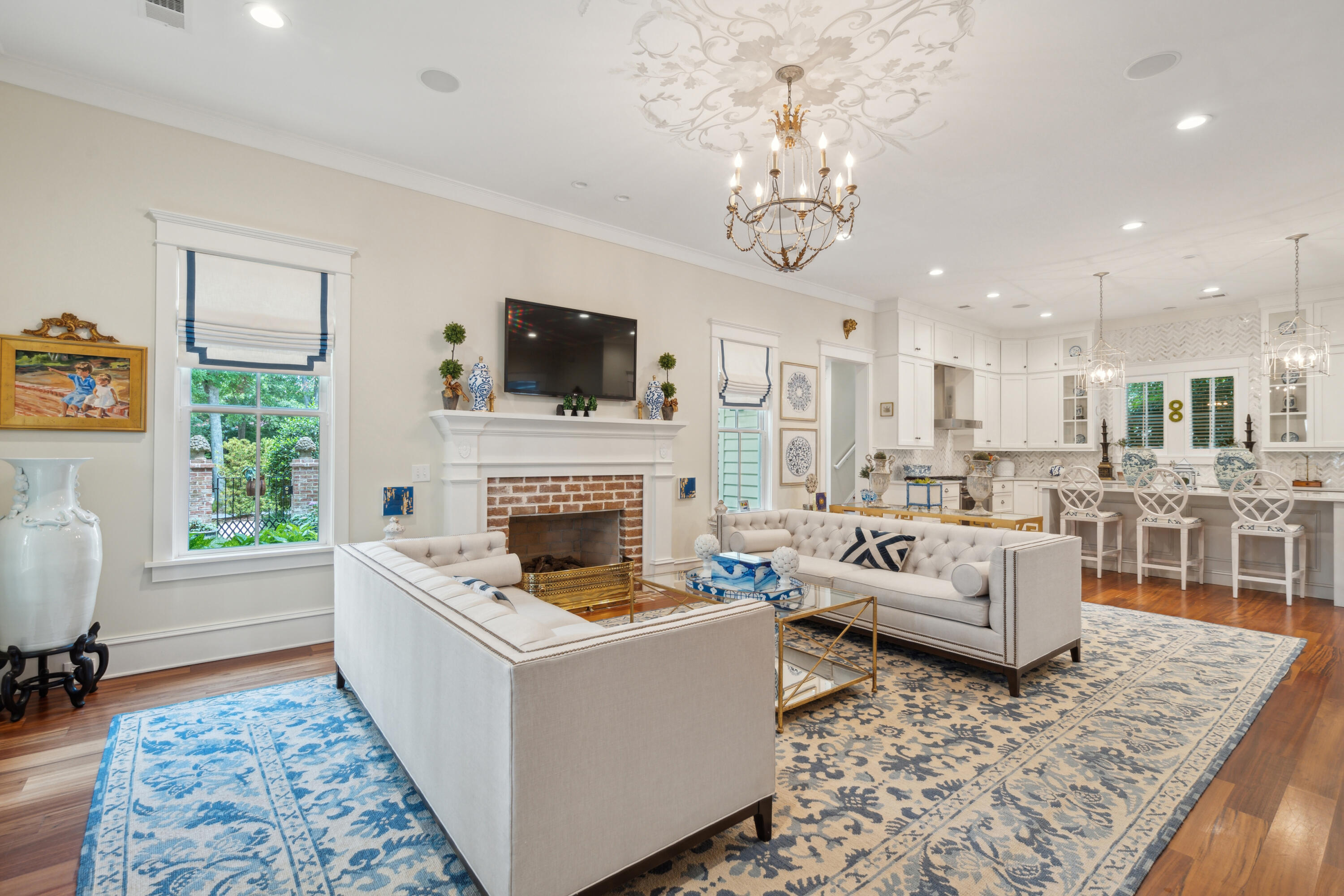 28 Robert Mills Circle Mount Pleasant, SC 29464 - Photo 6 of 45 28RobertMillsCir-KeenEyeMarketing-013