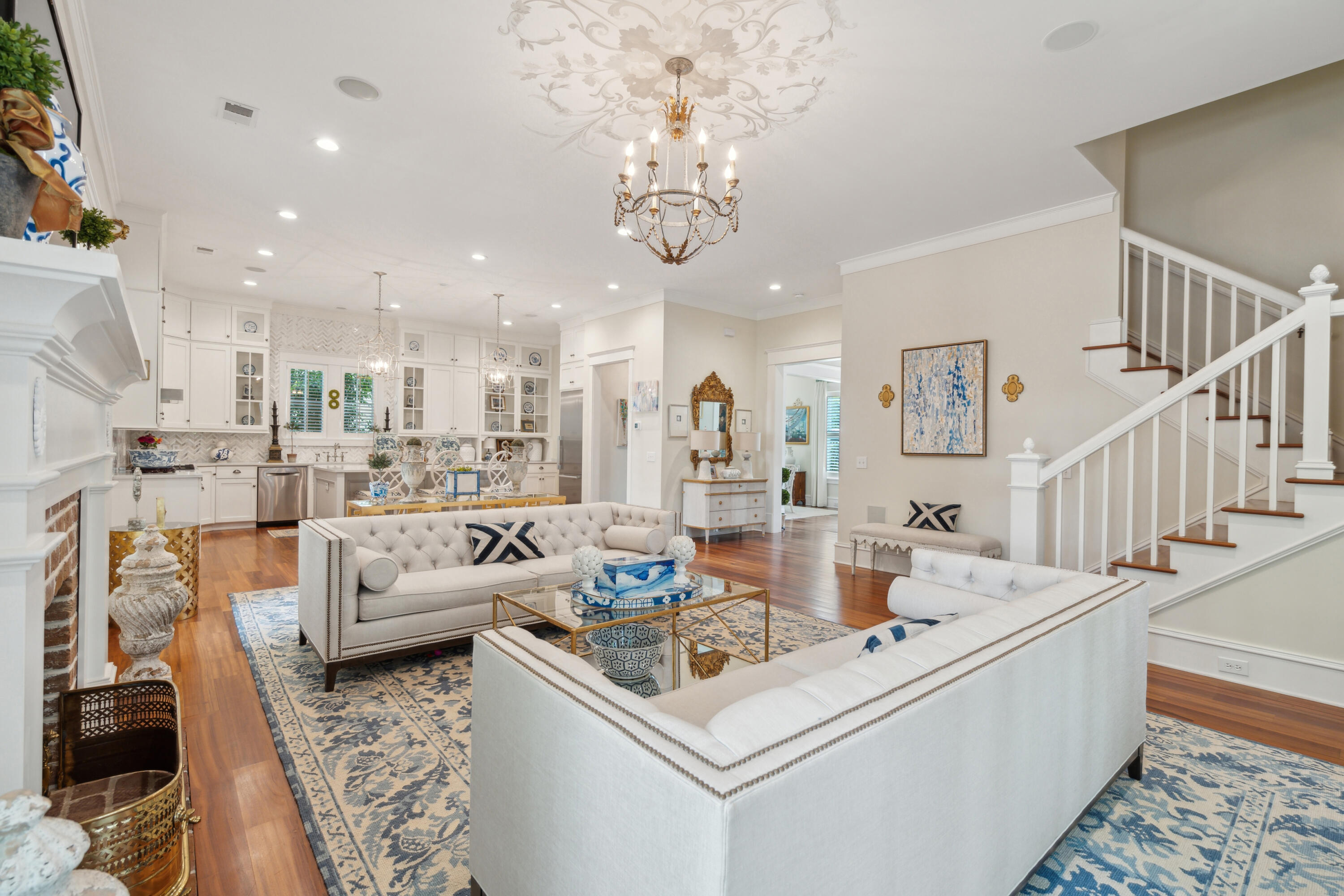 28 Robert Mills Circle Mount Pleasant, SC 29464 - Photo 7 of 45 28RobertMillsCir-KeenEyeMarketing-015