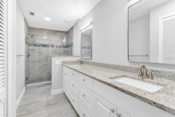 $409,999 | 600 South Woodlands Drive, Oldsmar, FL 34677