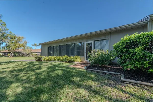 $409,999 | 600 South Woodlands Drive, Oldsmar, FL 34677