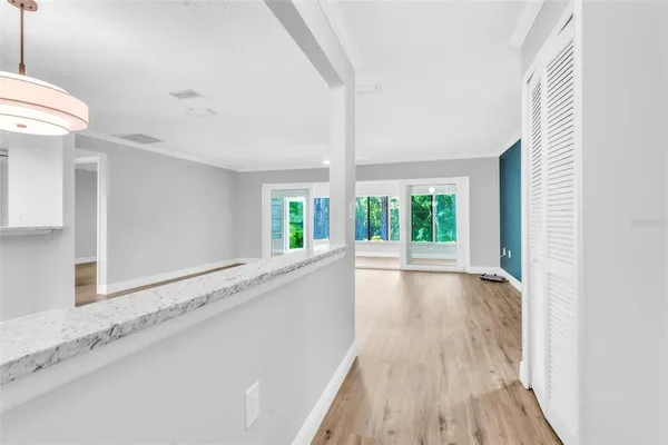 $409,999 | 600 South Woodlands Drive, Oldsmar, FL 34677