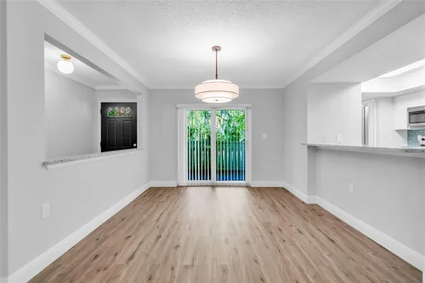 $409,999 | 600 South Woodlands Drive, Oldsmar, FL 34677