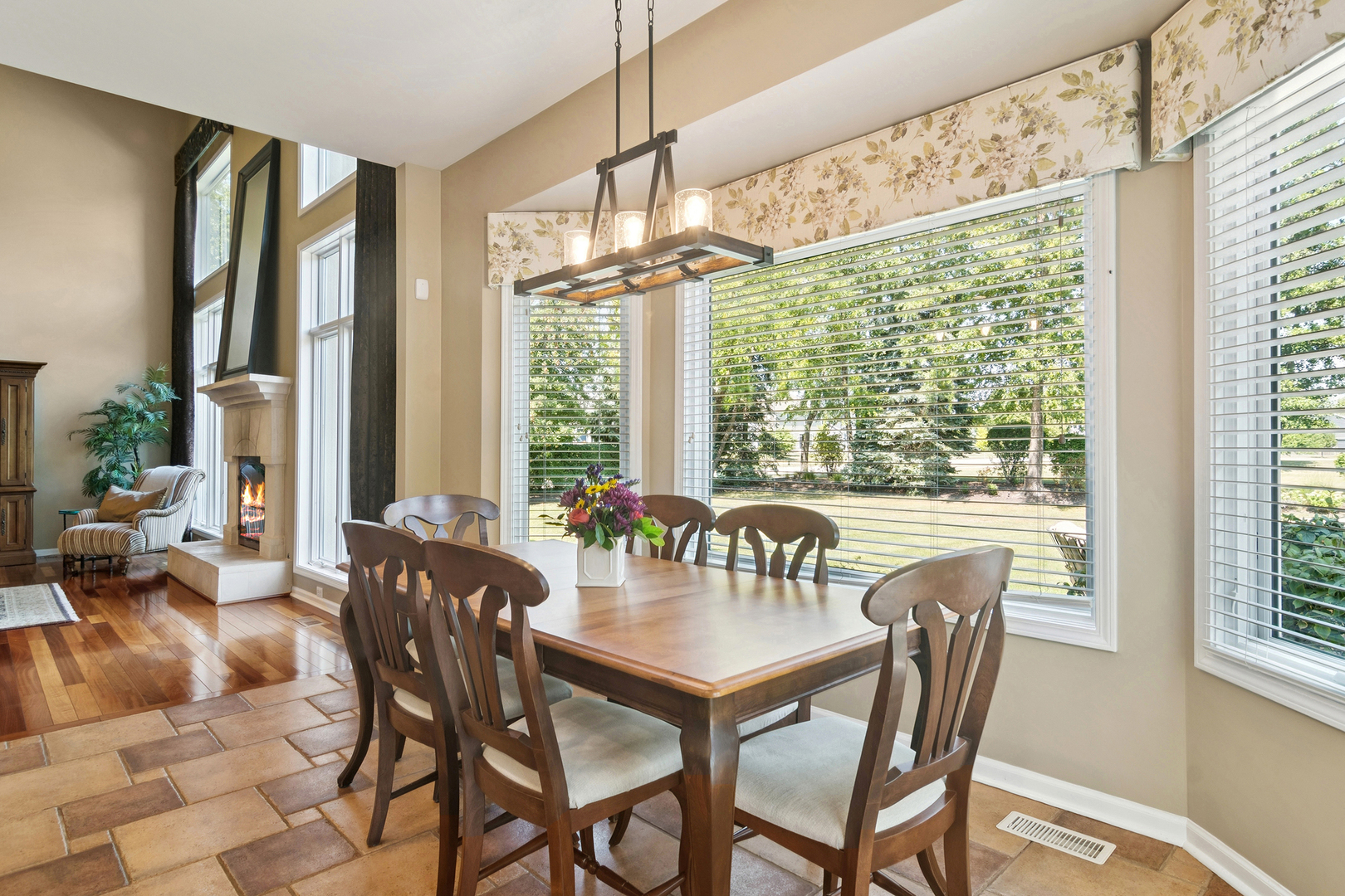 2123 Jordan Terrace Buffalo Grove, IL 60089 - Photo 12 of 37