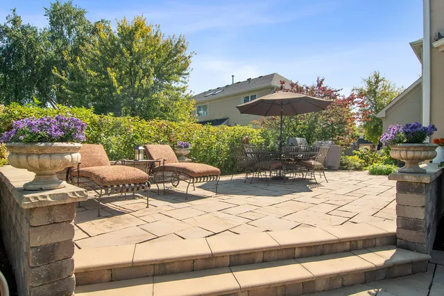 $979,000 | 2123 Jordan Terrace, Buffalo Grove, IL 60089