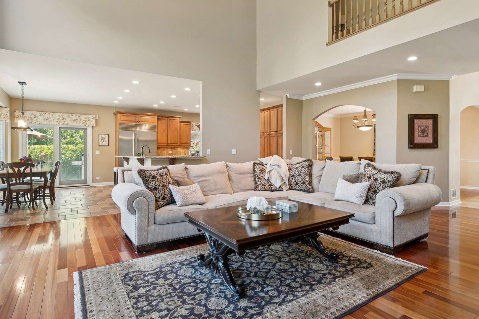 2123 Jordan Terrace Buffalo Grove, IL 60089 - Photo 4 of 37