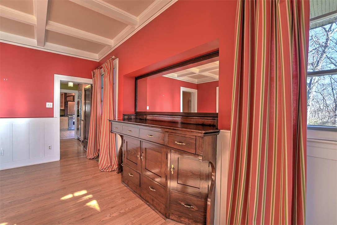 580 Powers Lane Decatur, IL 62522 - Photo 22 of 48 Gallery Image 22