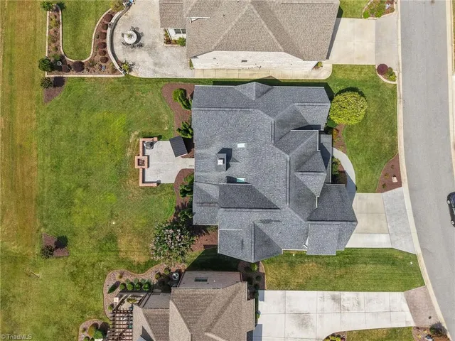 $819,000 | 4329 Griffins Gate Lane, Greensboro, NC 27407