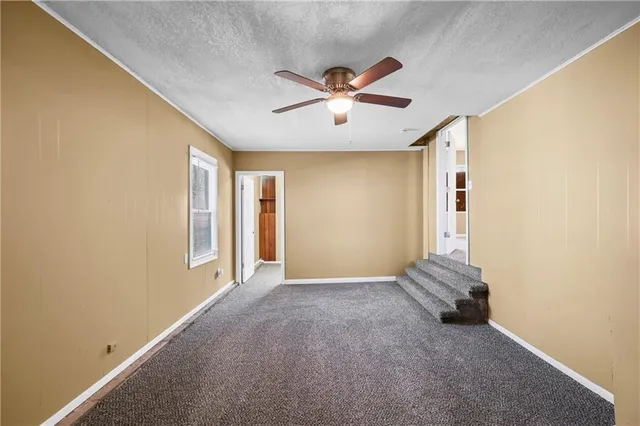 $160,000 | 10008 Hardesty Avenue, Kansas City, MO 64137