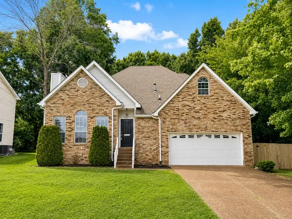 $2,300 | 3016 Brantley Drive, Antioch, TN 37013