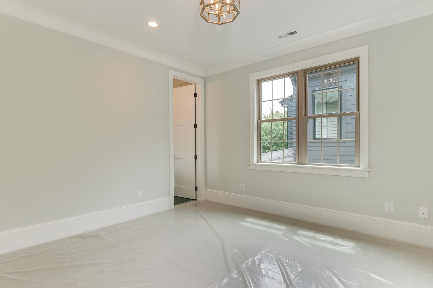 2004 Pine Drive Raleigh, NC 27608 - Photo 21 of 30 Photo 21