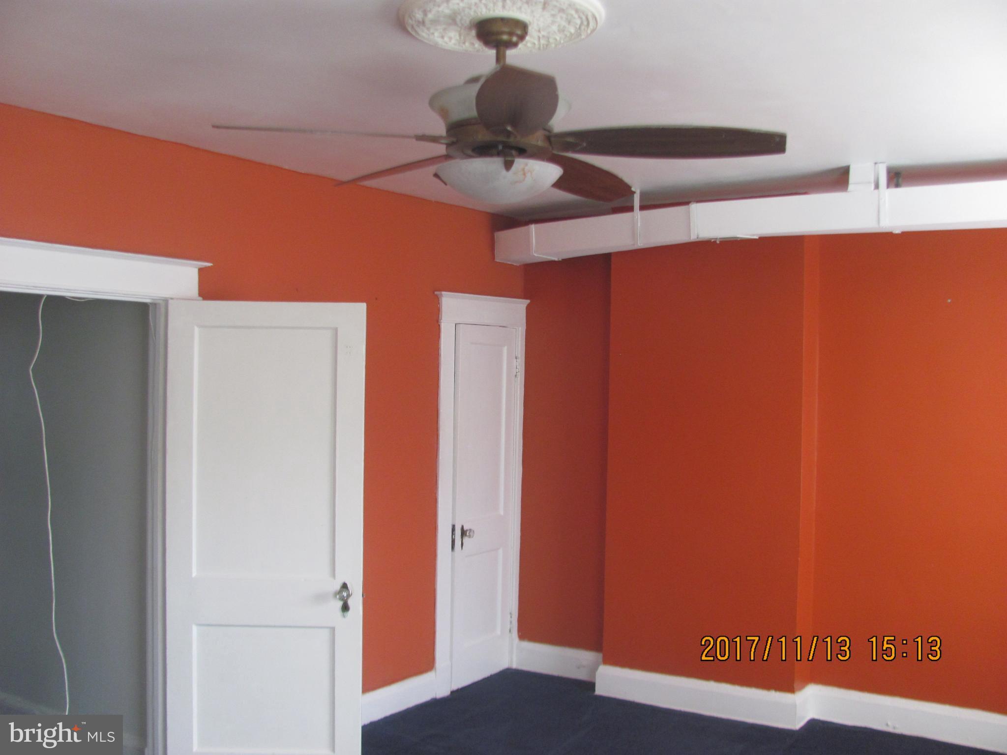 641 North Augusta Avenue Baltimore, MD 21229 - Photo 7 of 10 Bedroom (Master)