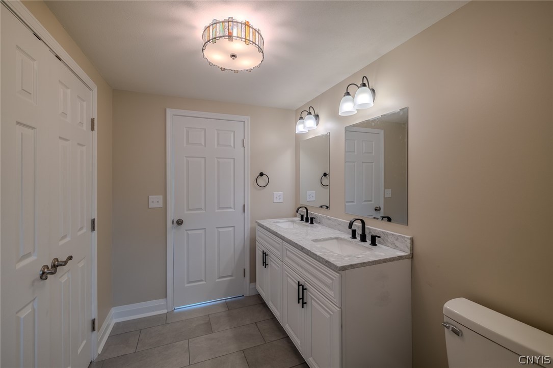 8727 Whiting Road Cicero, NY 13039 - Photo 17 of 31 Gallery Image 17