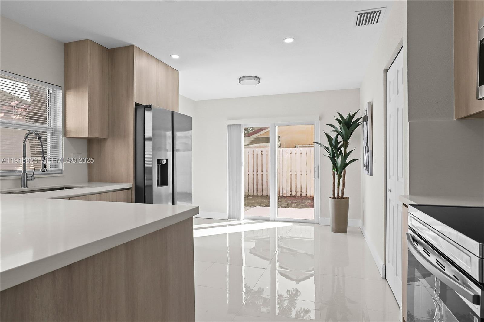 1223 Northwest 125th Terrace Sunrise, FL 33323 - Photo 30 of 89