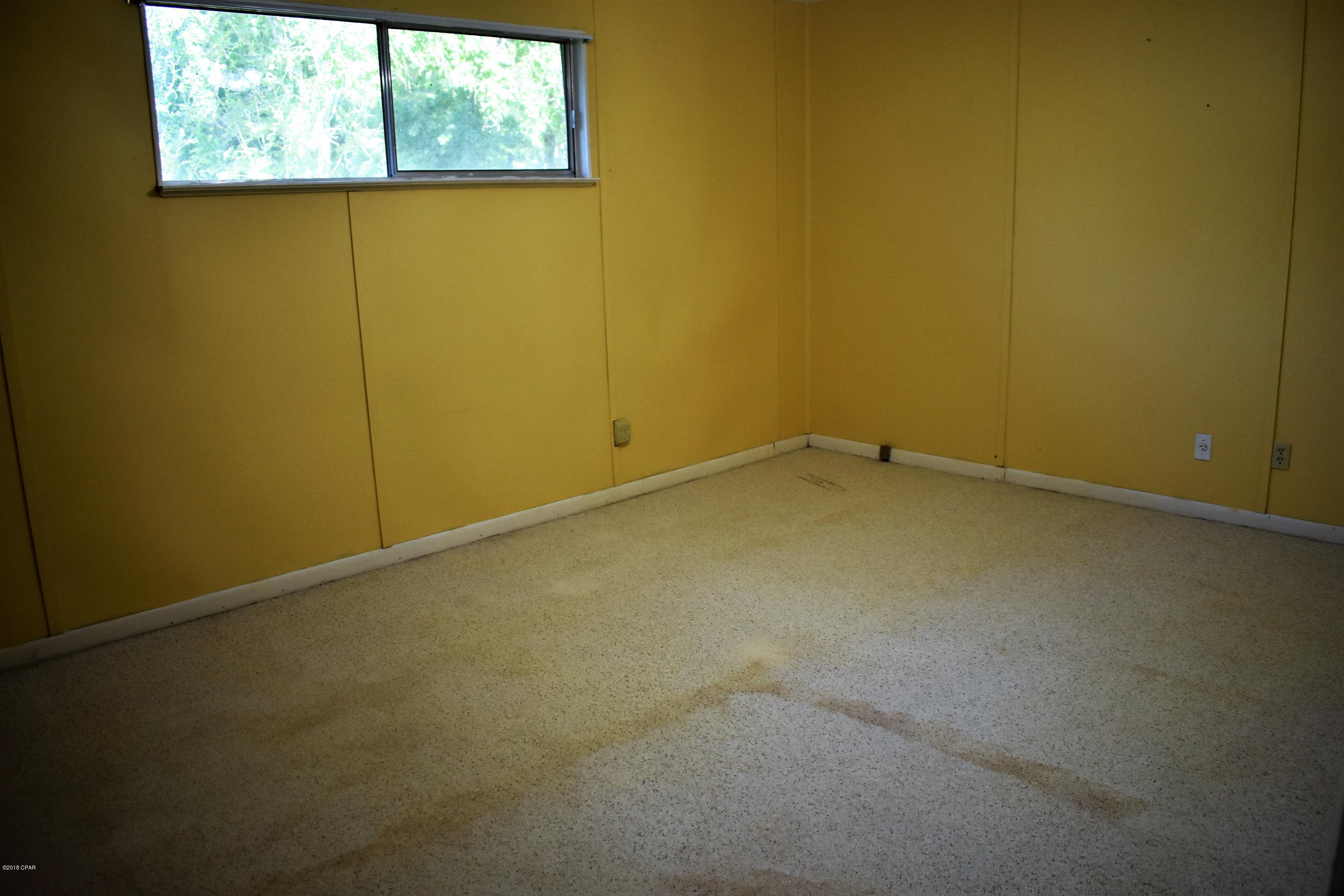 844 Maple Street Chipley, FL 32428 - Photo 13 of 20