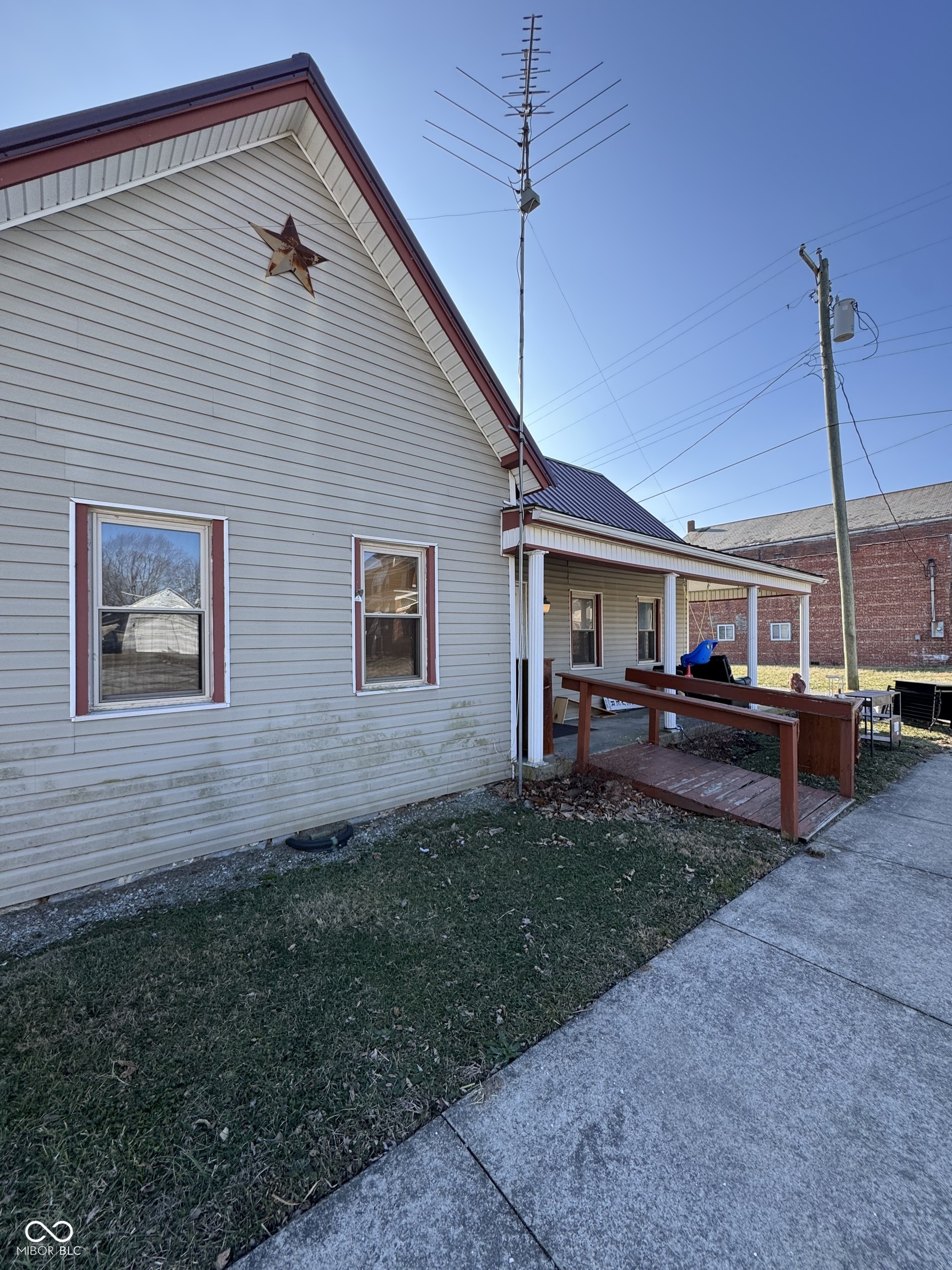 107 West Main Street Milroy, IN 46156 - Photo 3 of 30