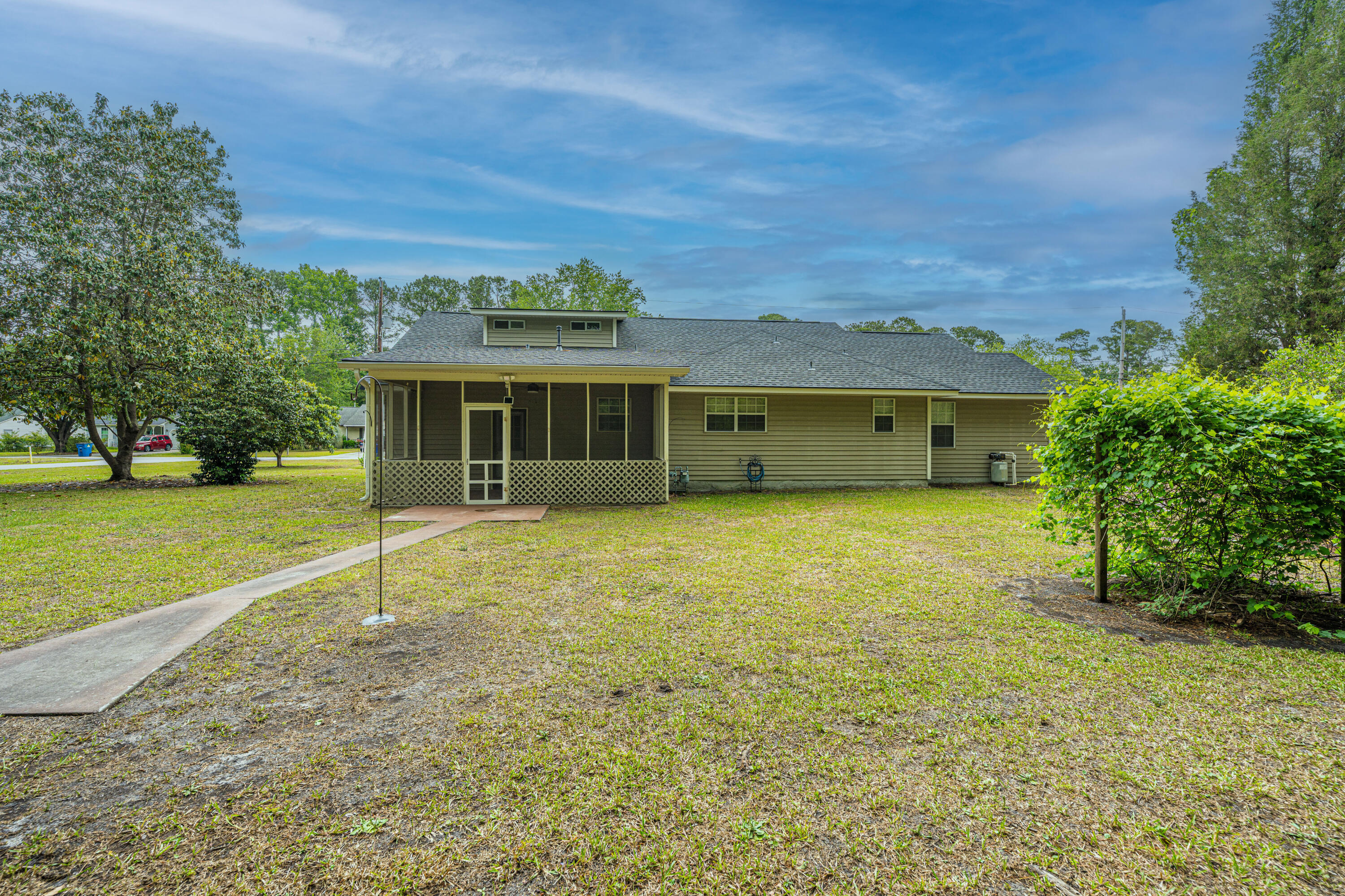 3337 Pinewood Drive Ladson, SC 29456 - Photo 35 of 38 3337PinewoodDr042