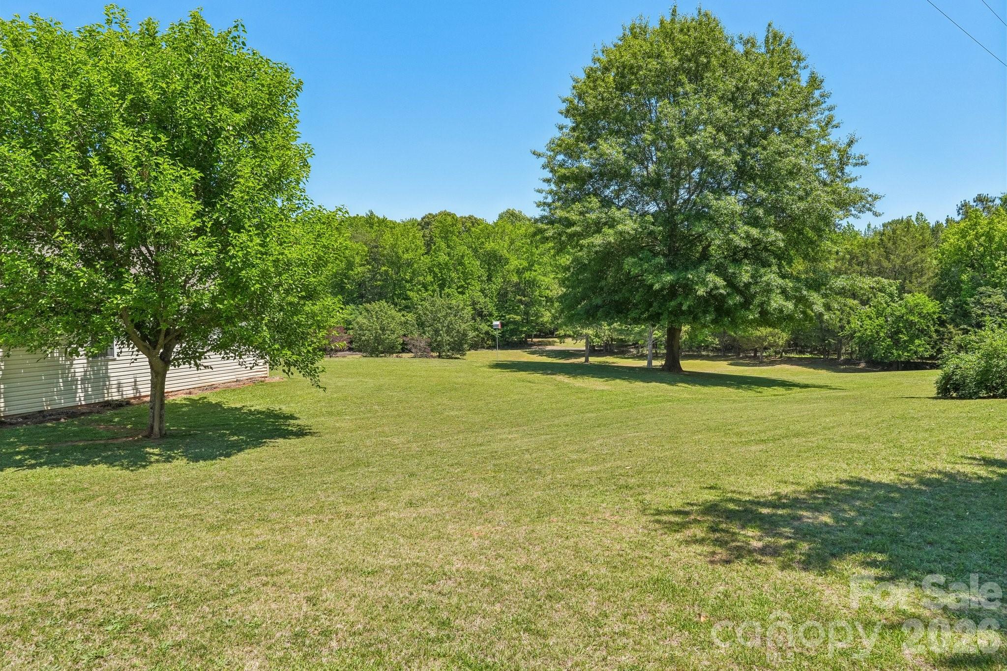 160 Allison Road Gaffney, SC 29341 - Photo 5 of 48