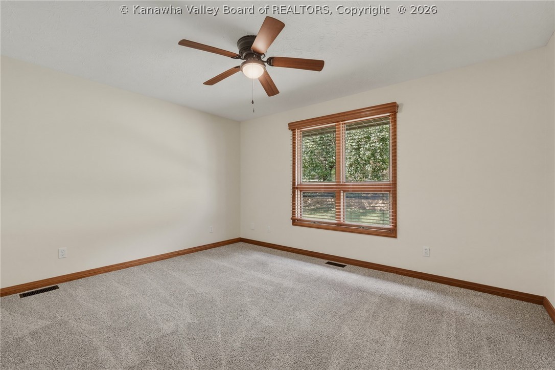 102 Rustic Highlands Road Hurricane, WV 25526 - Photo 6 of 41 Gallery Image 6