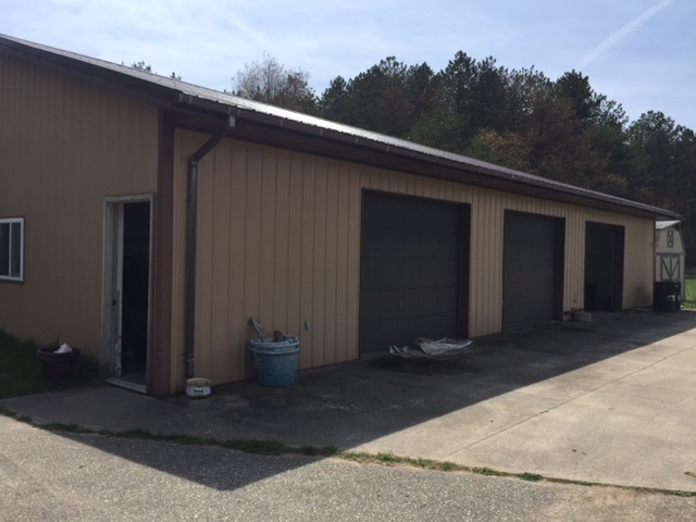 1298 South Littlefield Road Mount Pleasant, MI 48858 - Photo 4 of 8 1831038-3.JPG