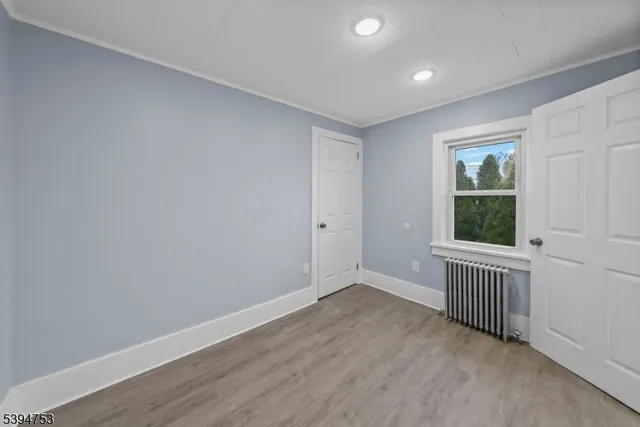 $1,975 | 6 1st Avenue, Unit 2, Raritan, NJ 08869