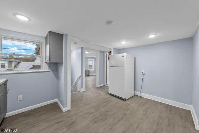 $1,975 | 6 1st Avenue, Unit 2, Raritan, NJ 08869