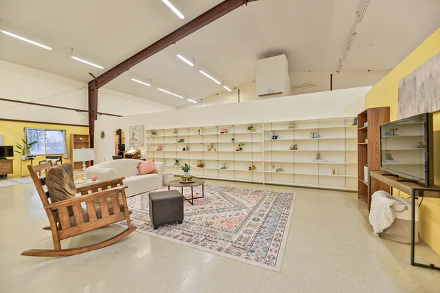 $674,900 | 35210 South Long Road, Cheney, WA 99004