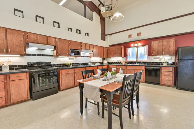 $674,900 | 35210 South Long Road, Cheney, WA 99004