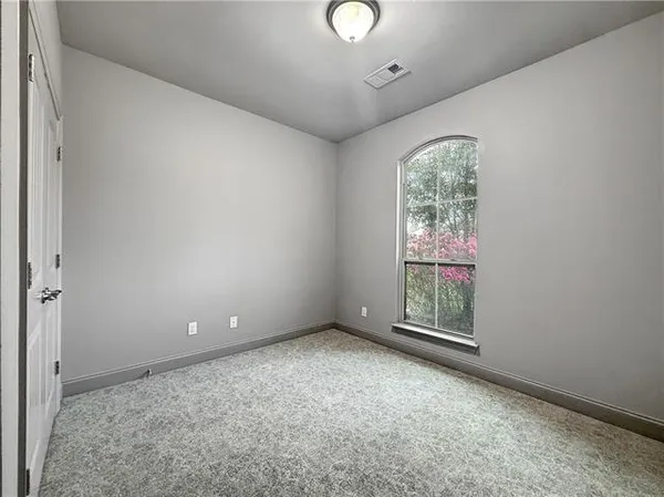 $375,000 | 23728 Goose Point Drive, Ponchatoula, LA 70454