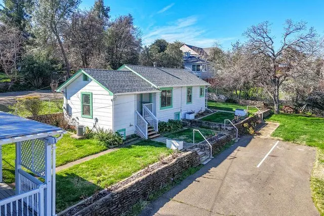 $435,000 | 1144 Willis Street, Redding, CA 96001