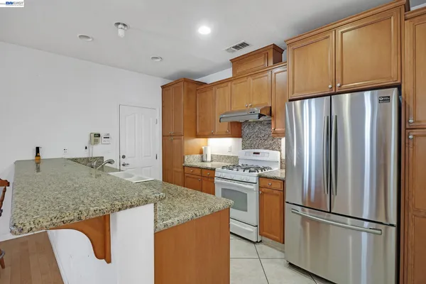 $666,888 | 156 West Moraga Street, Mountain House, CA 95391