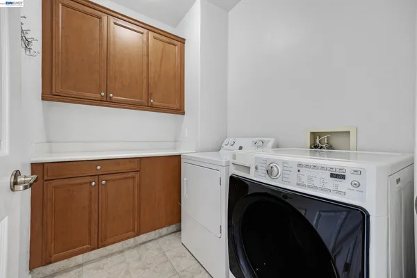$666,888 | 156 West Moraga Street, Mountain House, CA 95391