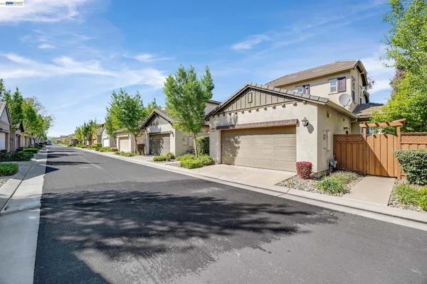 $666,888 | 156 West Moraga Street, Mountain House, CA 95391