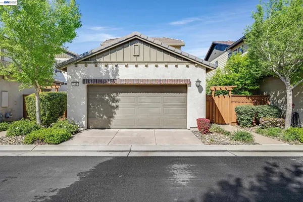 $666,888 | 156 West Moraga Street, Mountain House, CA 95391
