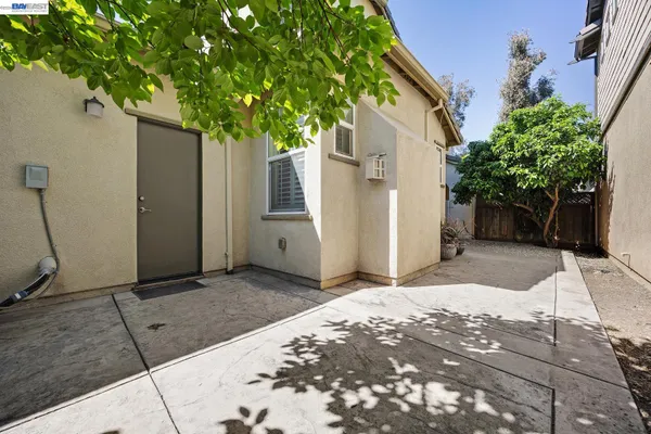 $666,888 | 156 West Moraga Street, Mountain House, CA 95391