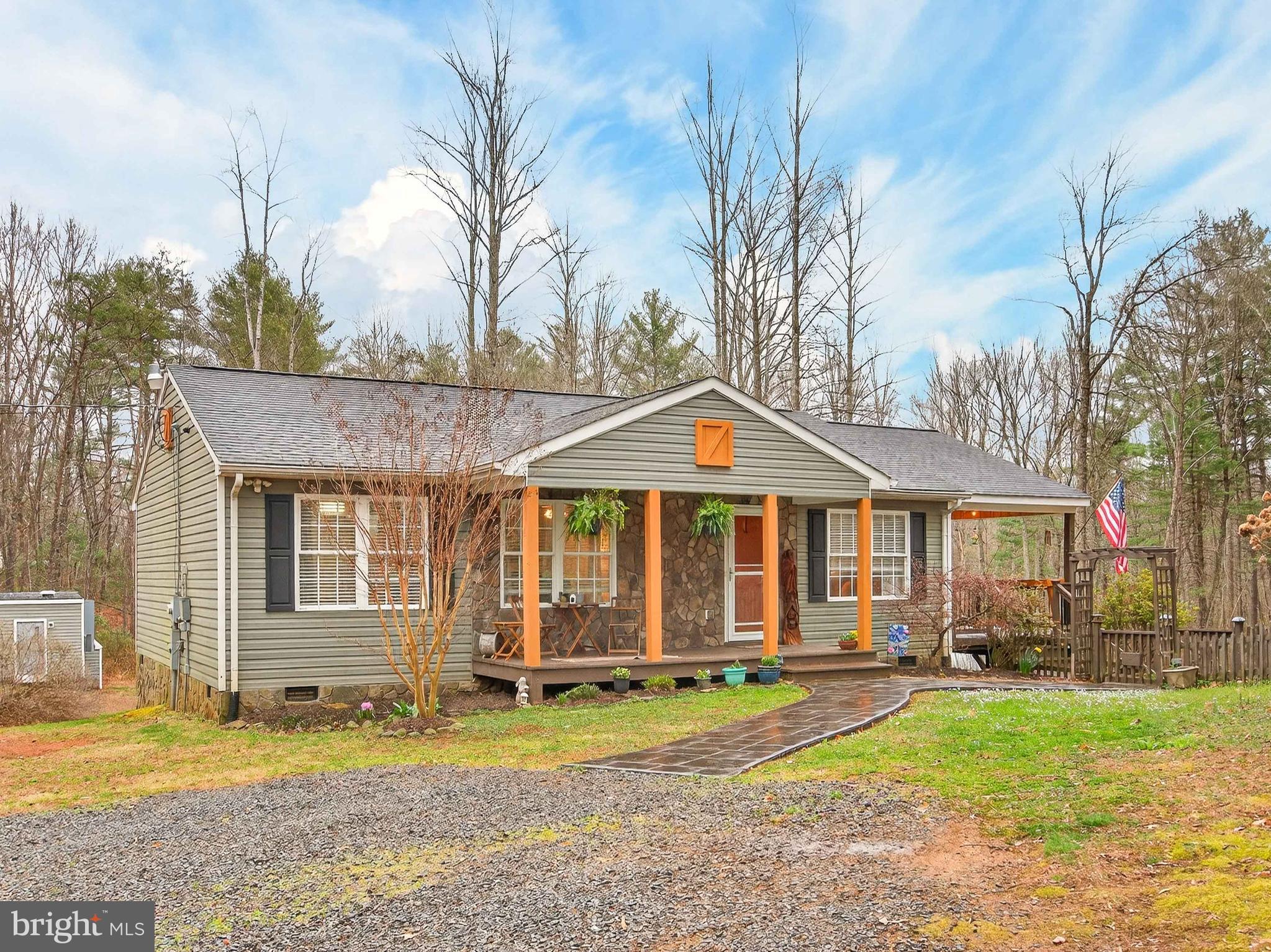 2586 West Hoover Road Haywood, VA 22722 - Photo 33 of 35 a front view of a house with a yard