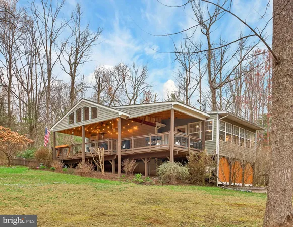 $474,000 | 2586 West Hoover Road, Haywood, VA 22722
