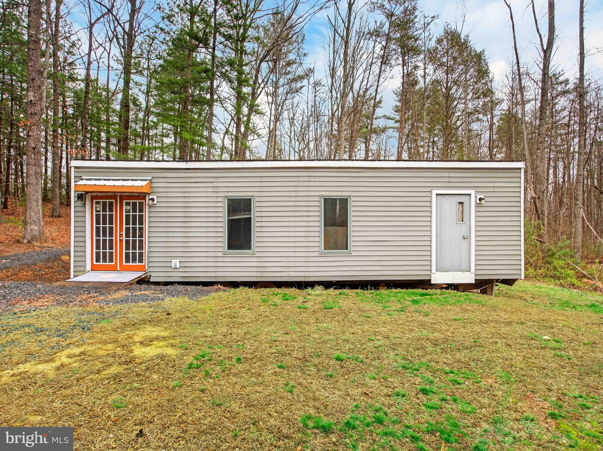 2586 West Hoover Road Haywood, VA 22722 - Photo 8 of 39