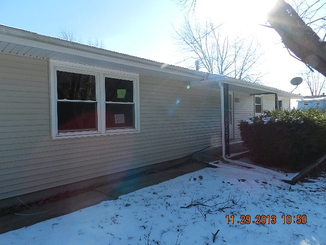 367 Oak Street Rochester, IN 46975 - Photo 7 of 18